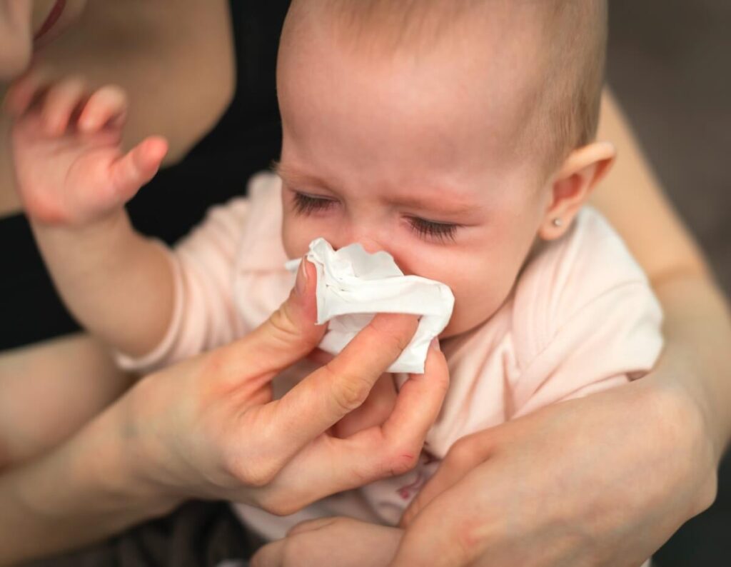Lavado nasal con jeringa a mi bebé #lavadonasalenbebés
