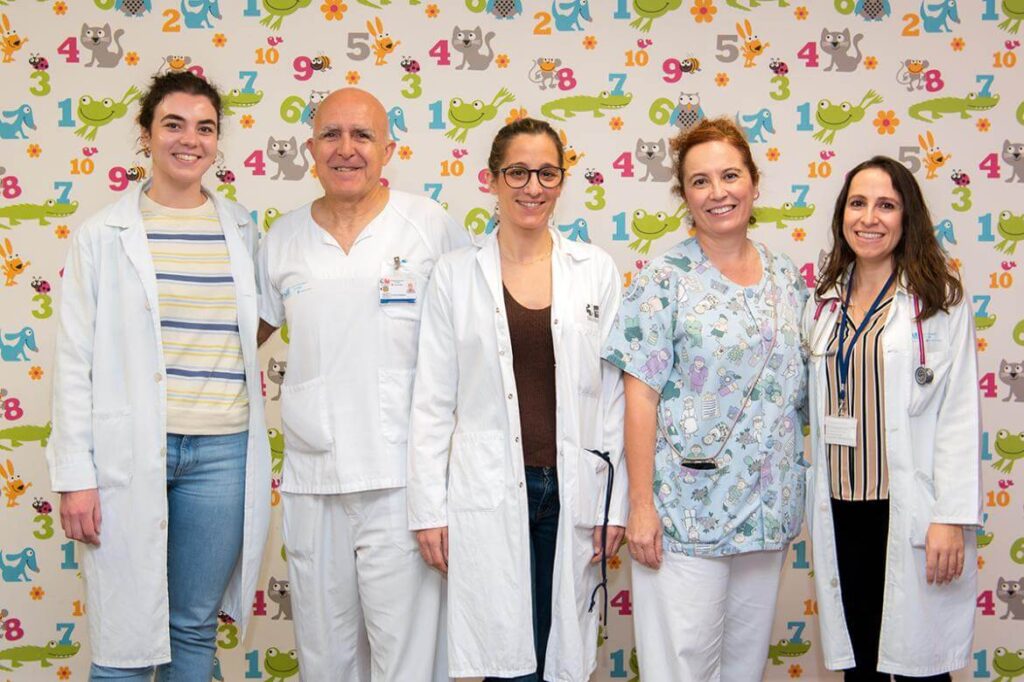 Beneficios de la bomba de insulina en pacientes pediátricos