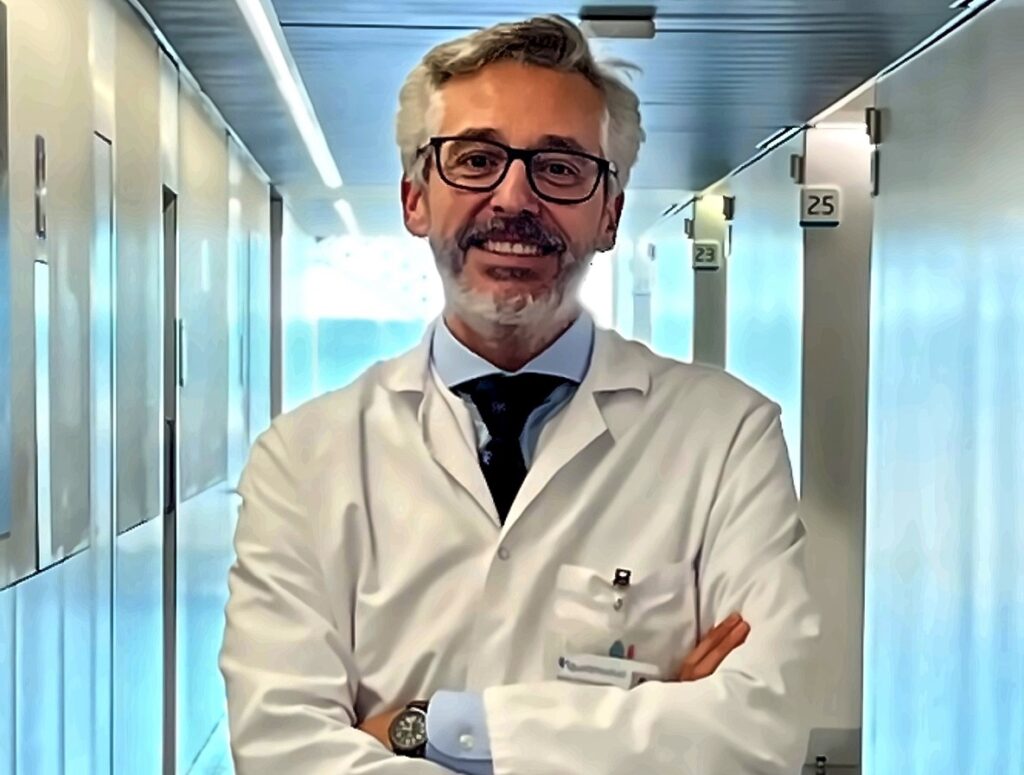 La tensión arterial mide la presión con la que la sangre circula por las arterias.