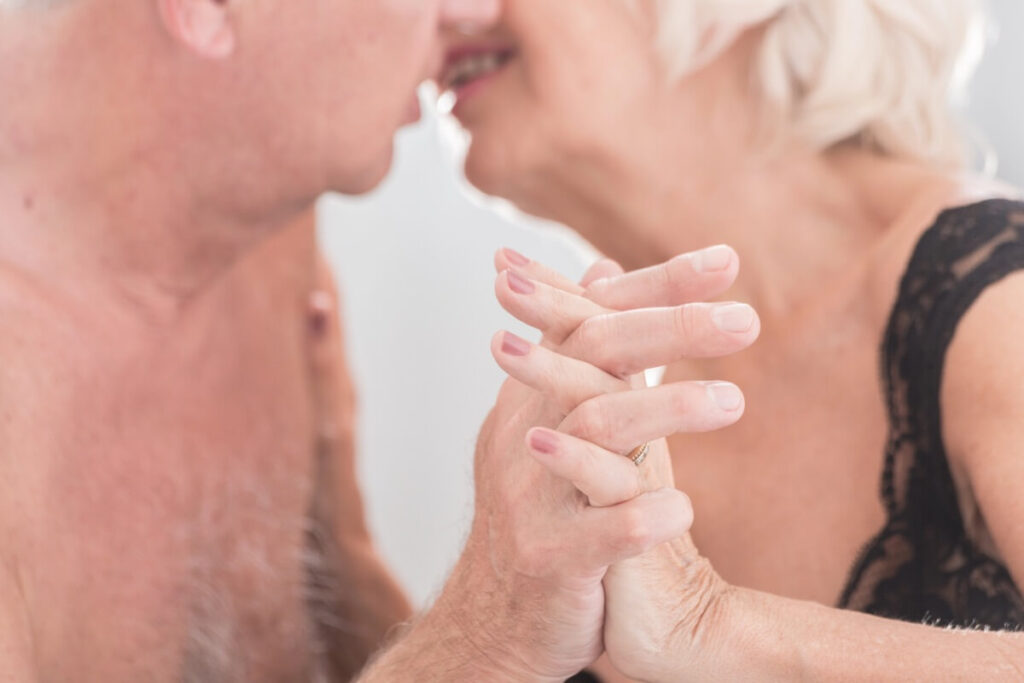Información aportada por la sexóloga Diana Poladura, que junto a la psicóloga Silvia Chamorro han formado la cooperativa PsiSex, que nace para crear sinergias entre Psicología y Sexología.
